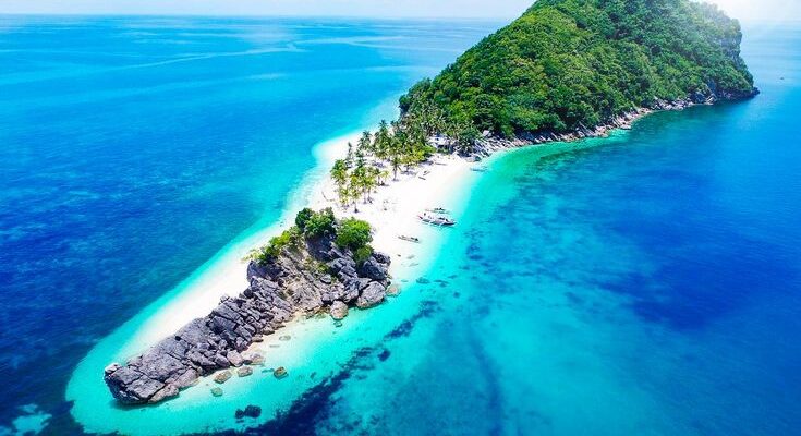 Pulau terpencil utara Bumi